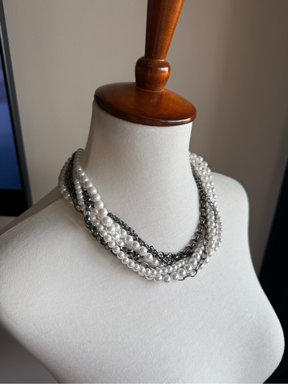 Multi-Strand White Pearl and Gunmetal Chain Necklace